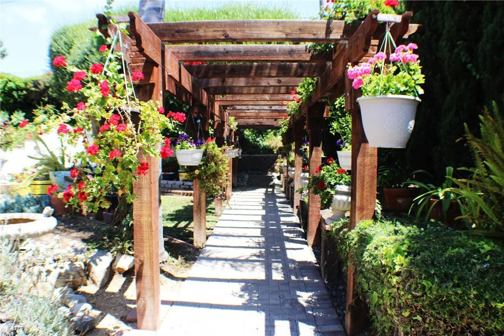 3943 Exultant Drive, Rancho Palos Verdes, California 90275 home-pic-54